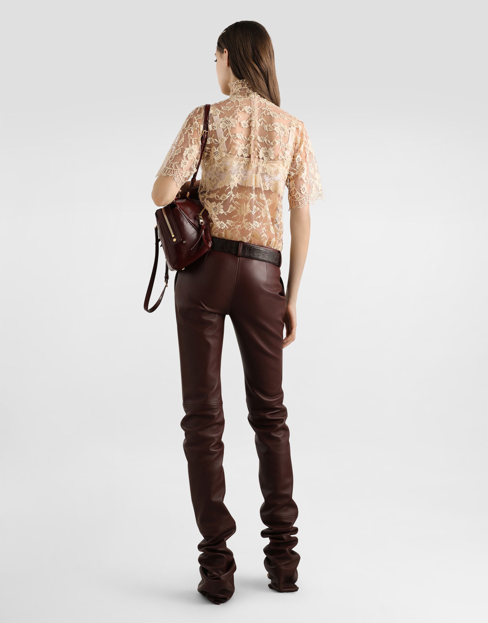 ベージュのウィメンズ Floral chantilly lace top | Dolce&Gabbana®