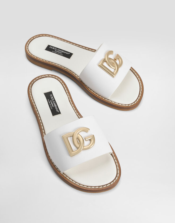 Dolce & Gabbana Calfskin sliders with DG logo White D11285A1048