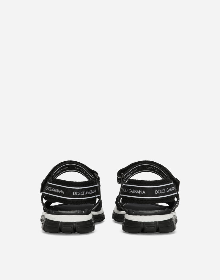 Dolce & Gabbana Sandale aus Funktionsgewebe DG-Logo Mehrfarbig DA5061AY233