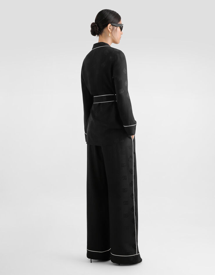 Dolce & Gabbana Pantalón de pijama en jacquard de raso de seda con motivo integral del logotipo DG Negro FTAMPTFJ1JO