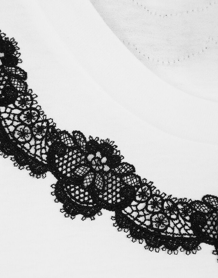 Dolce & Gabbana DG 徽标与蕾丝嵌花平纹针织 T 恤 白 F8T00ZG7H1Z