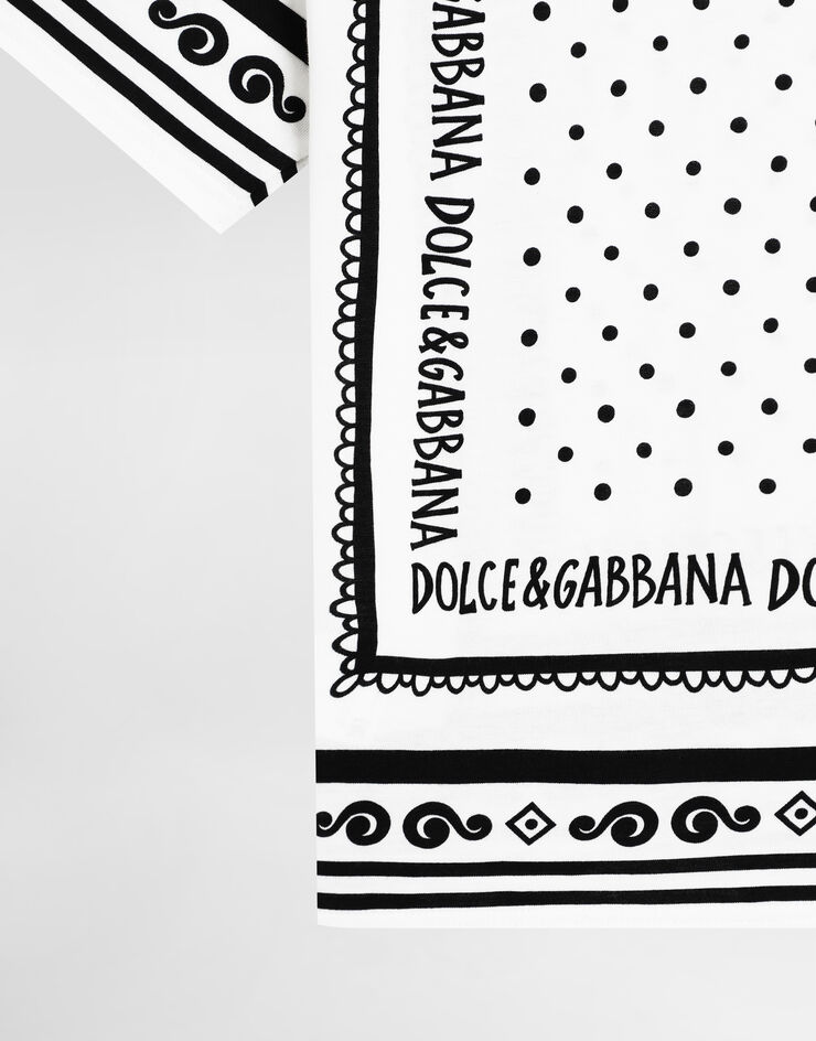 Dolce & Gabbana Jersey T-shirt with bandanna print Print L4JTHVII7FZ