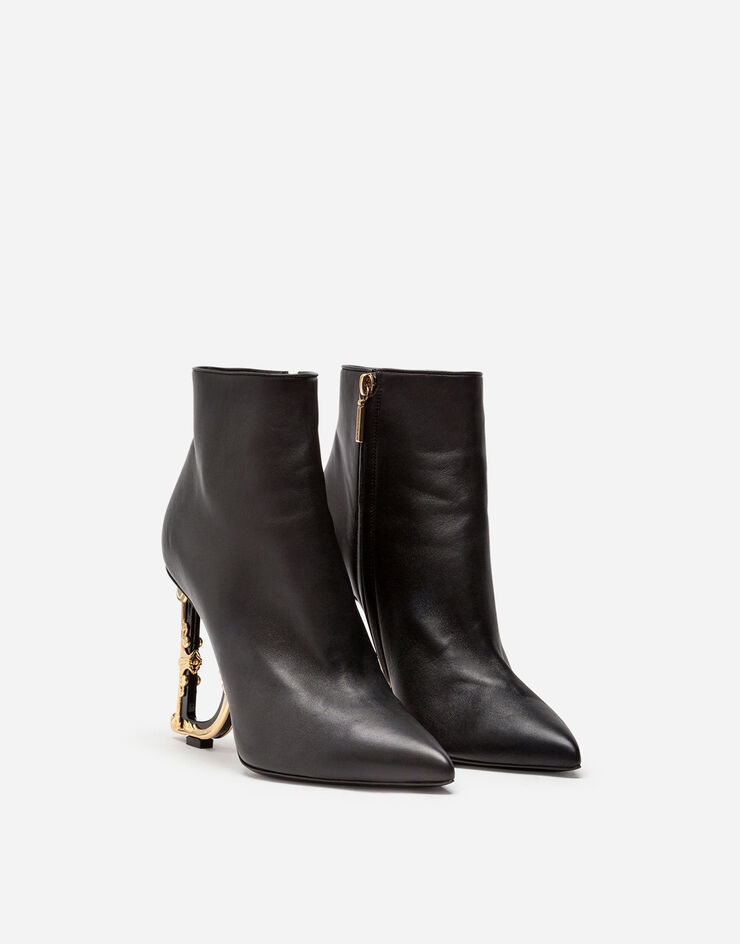 Dolce & Gabbana Nappa leather ankle boots with baroque DG detail ブラック CT0635AV967