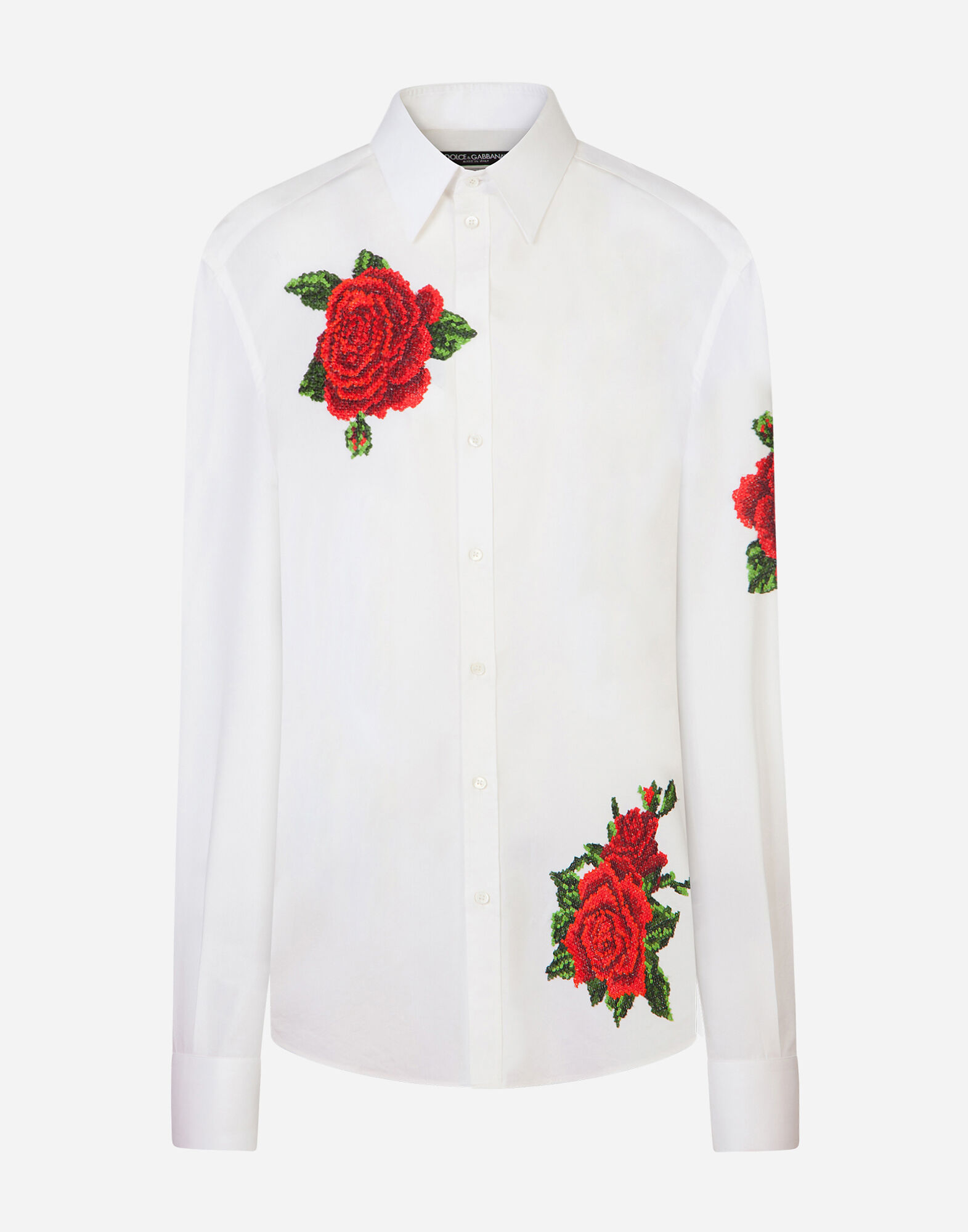 Camisa con rosas bordadas a mano
