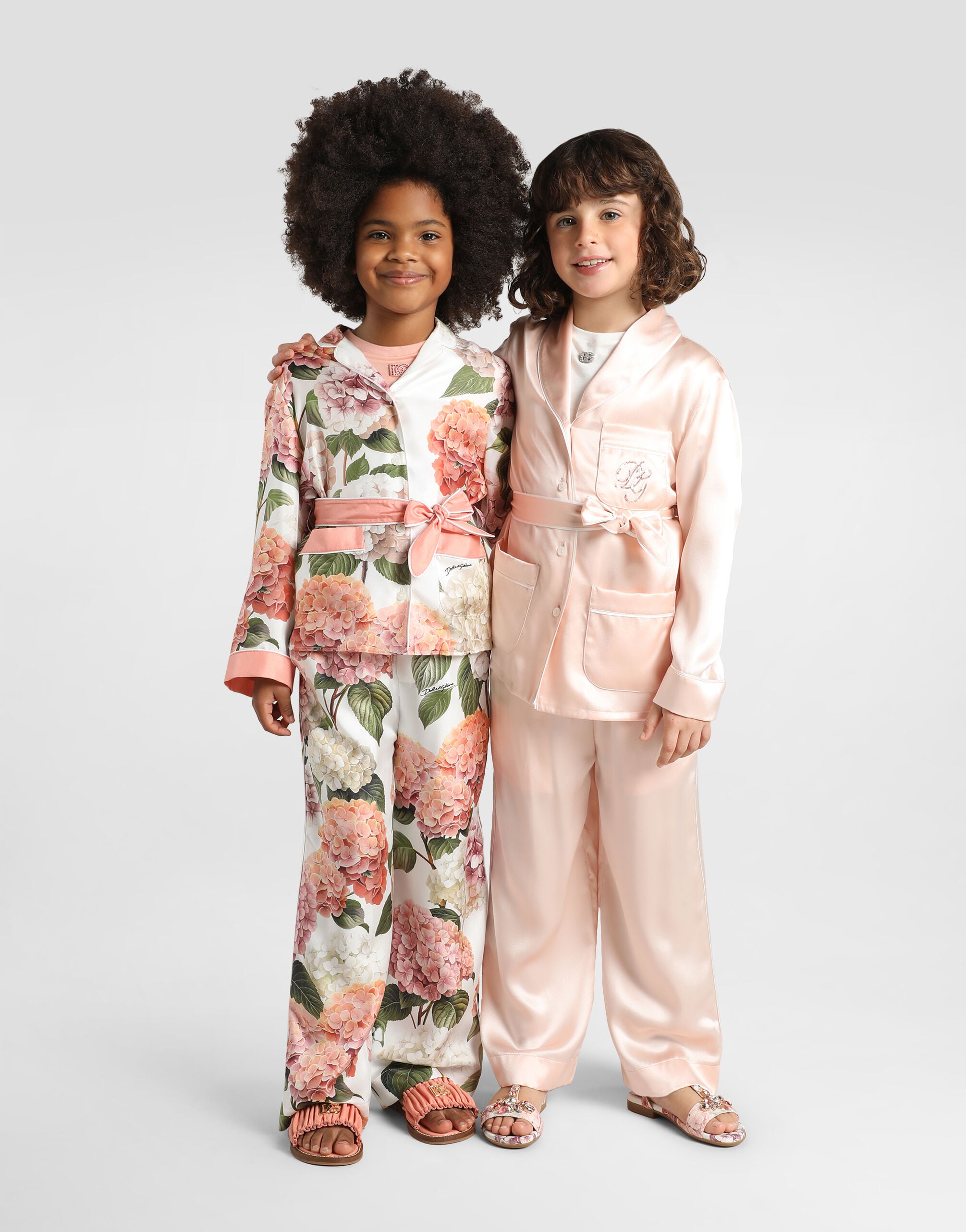 リッツカールトン　ピンク シルクパジャマ ピンクのガールズ シルク パジャマパンツ | Dolce&Gabbana®