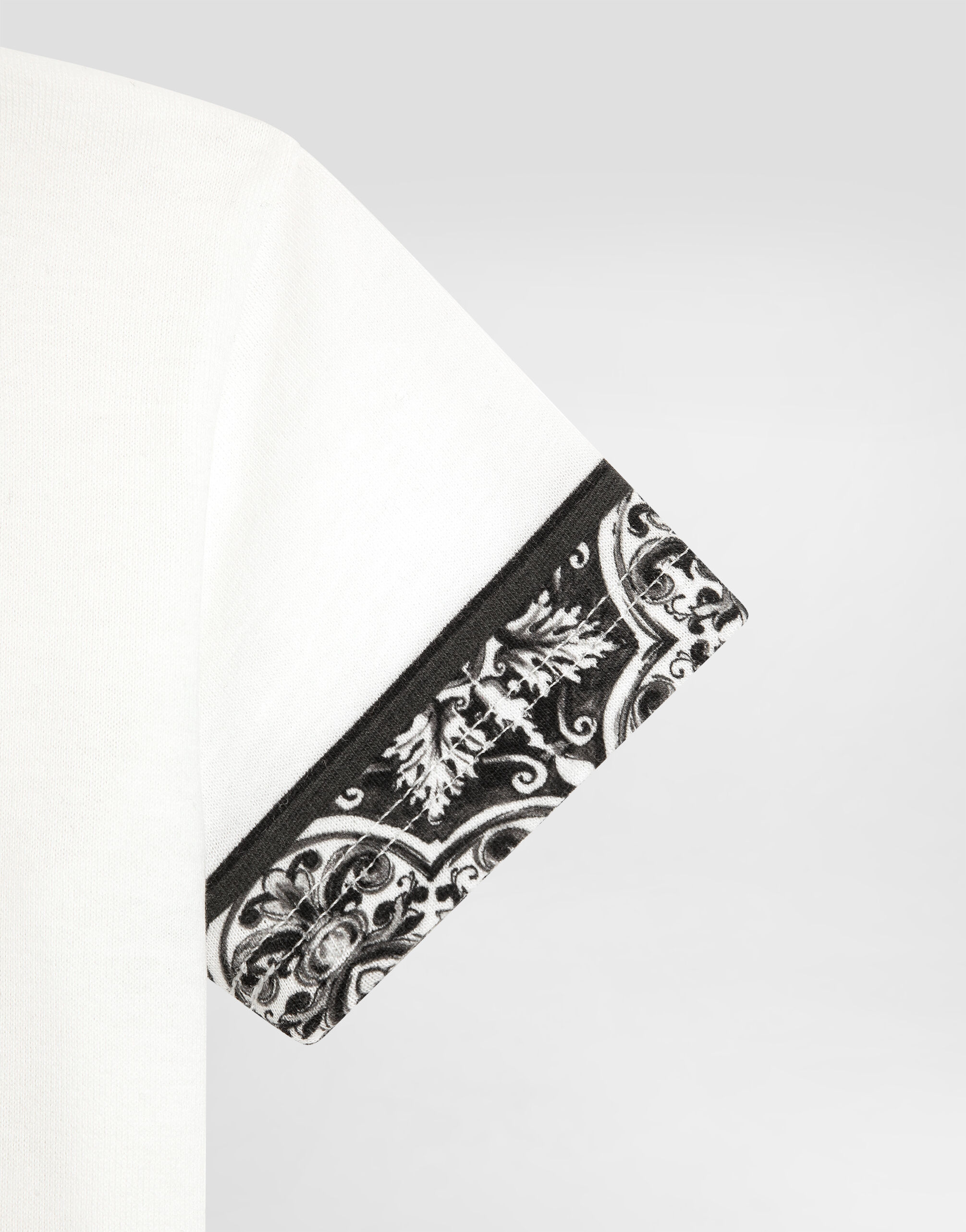Majolica-print short-sleeved jersey t-shirt in Multicolor