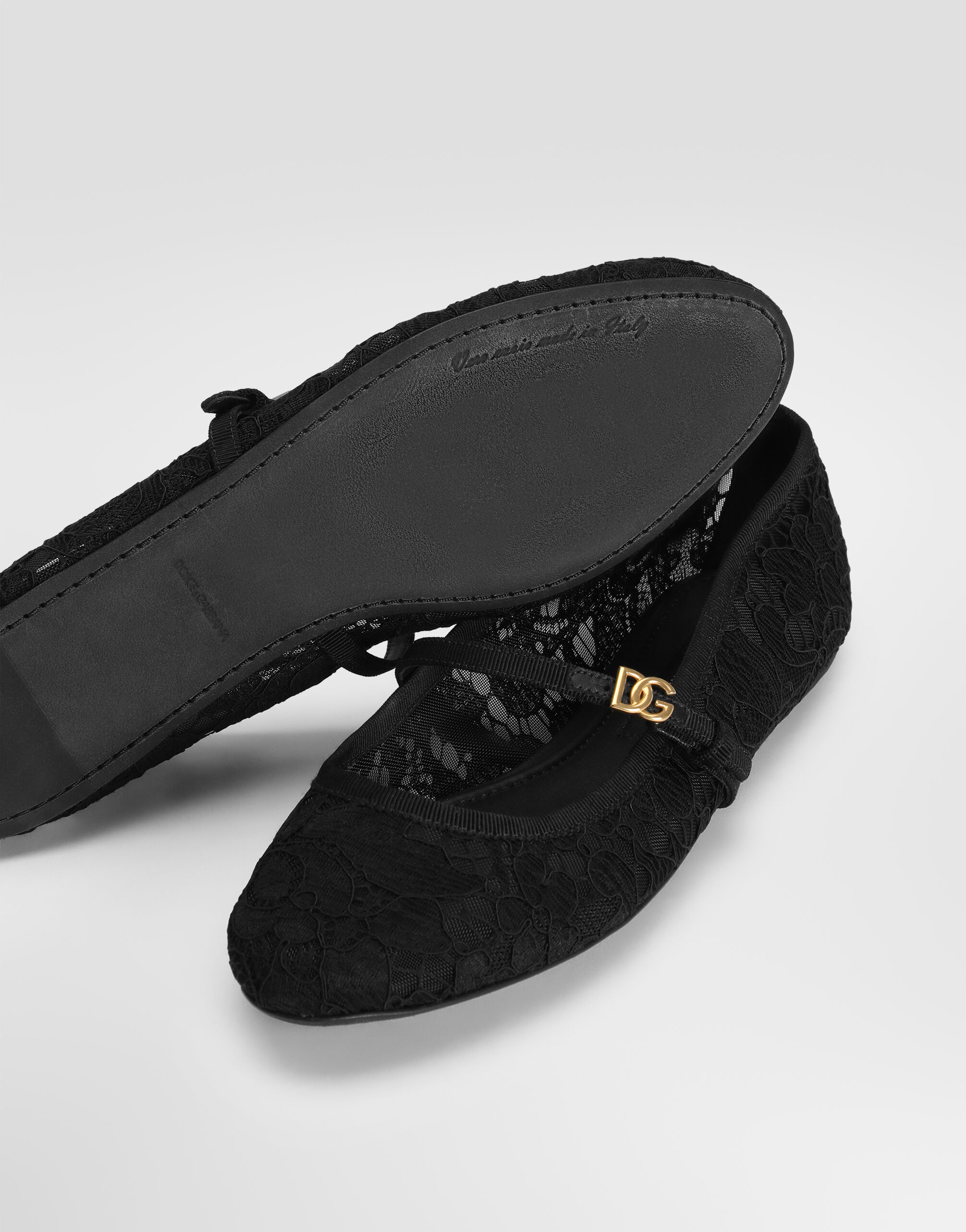 ブラックのウィメンズ レース バレエ フラット | Dolce&Gabbana®