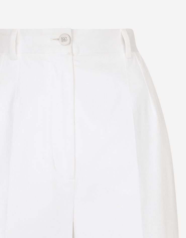 Dolce & Gabbana سروال واسع وقصير جبردين أبيض FTCC2TFUFLG