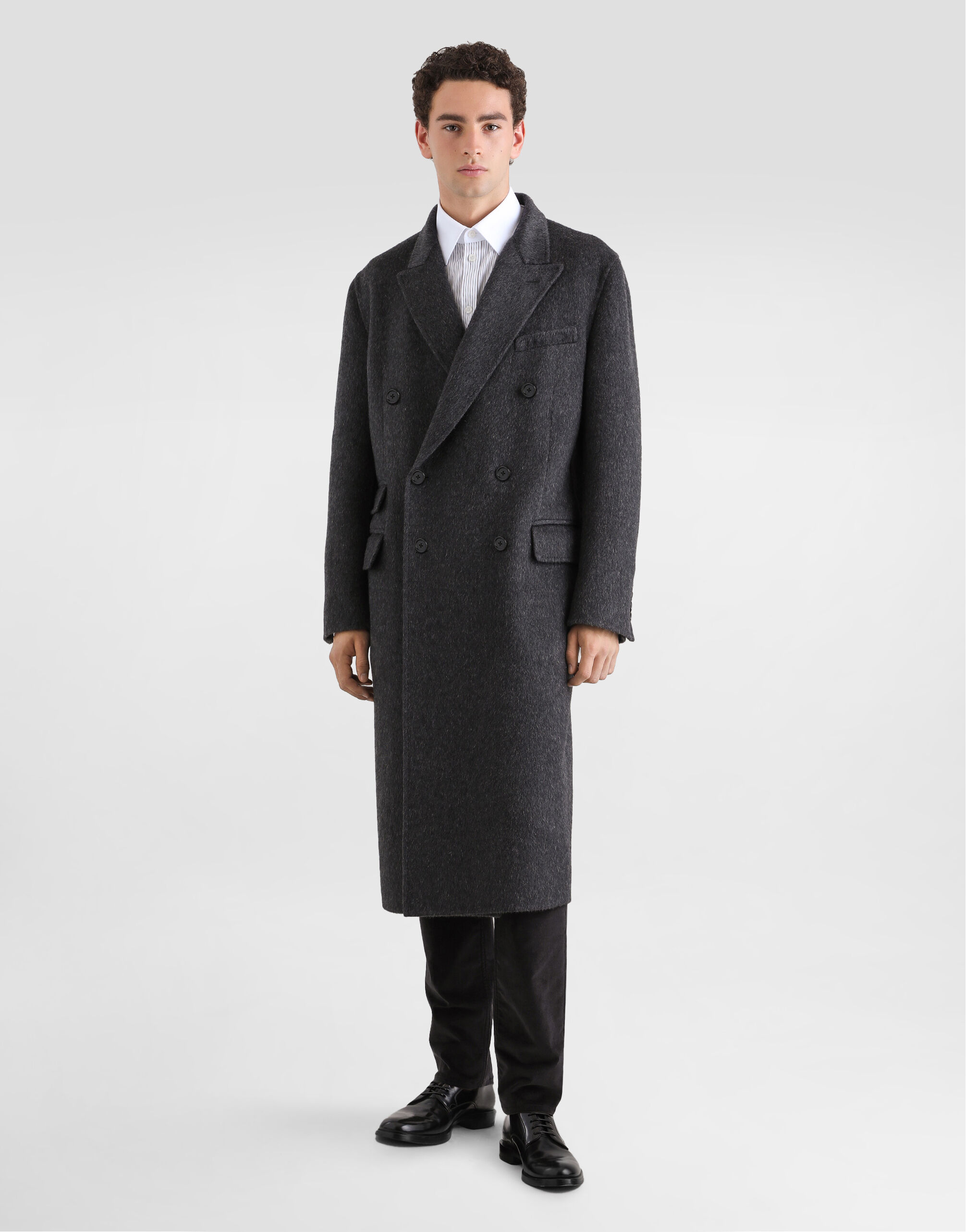 Double-breasted wool and cashmere coat in Grey for Men