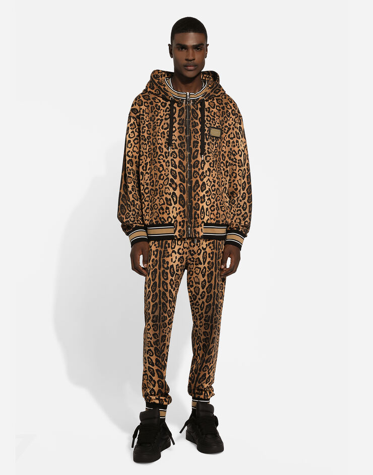 Dolce & Gabbana Sudadera con capucha y crespo estampado leopardo con placa Estampado G9AYATII7B4