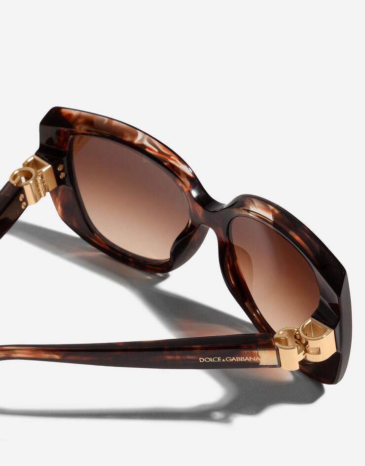 Dolce & Gabbana نظارة شمسية إيفريداي هافانا VG4495VP274