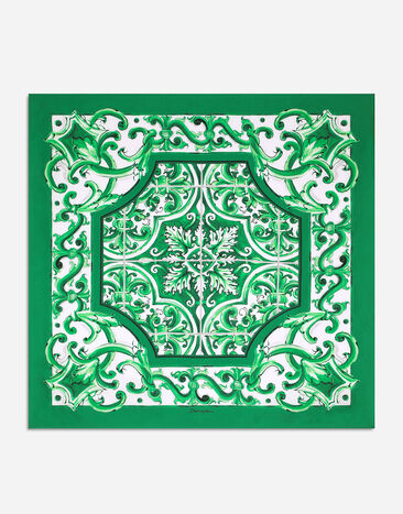 Dolce & Gabbana ربطة رأس حرير بطبعة ماجوليكا (70×70) أخضر GH895AHUMOH