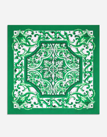 Dolce & Gabbana Bandana 70 x 70 en soie à imprimé majoliques Vert GH895AHUMOH