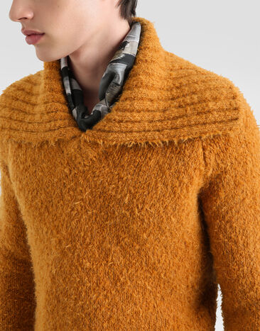 Dolce & Gabbana Bouclé-effect sweater Dolce & Gabbana Bouclé-effect sweater Beige GXY84TJGMMO