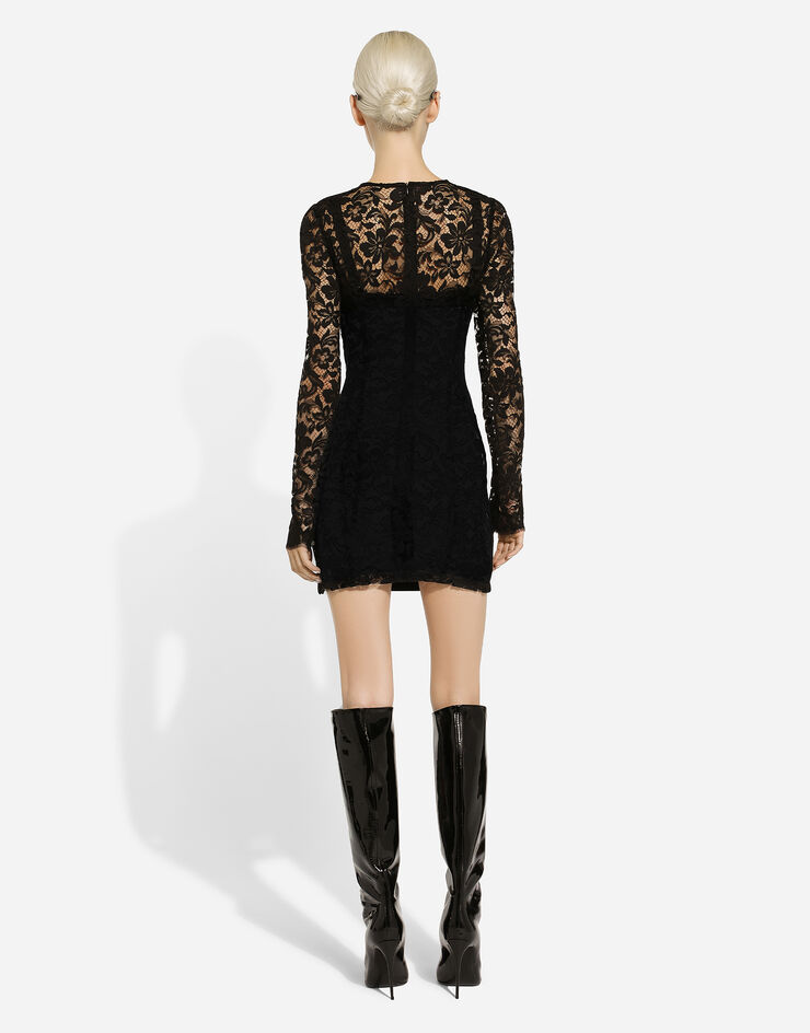 Dolce & Gabbana Vestido corto de encaje cordonetto con aplicación de punto Negro F6CMFTHLMDA