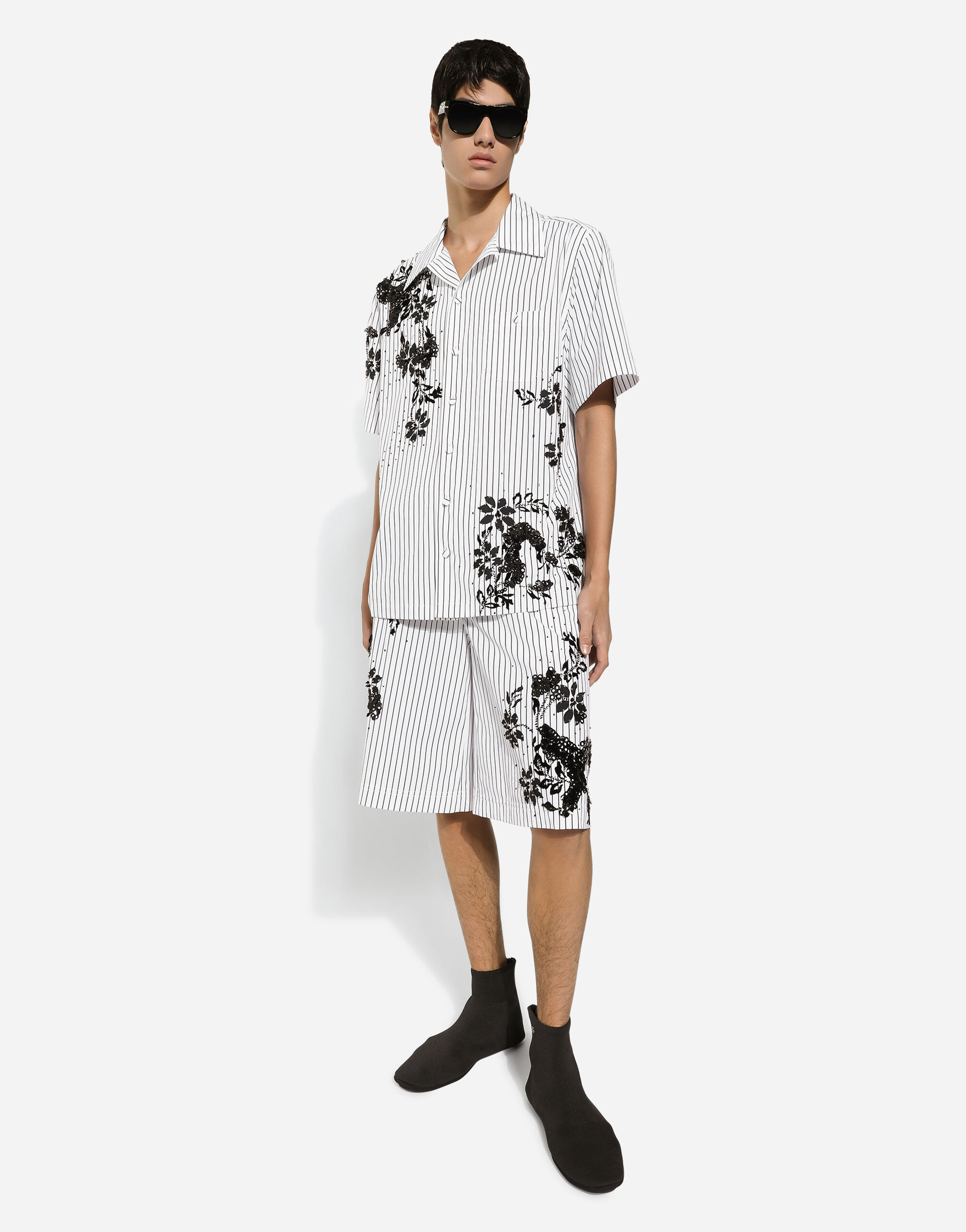 限定価格セール！ ホワイトのメンズ Striped poplin shorts with embroidery 白