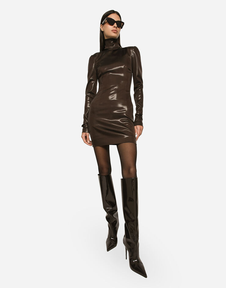 Dolce&Gabbana Короткое платье из блестящего атласа коричневый F6R6NTFURMV