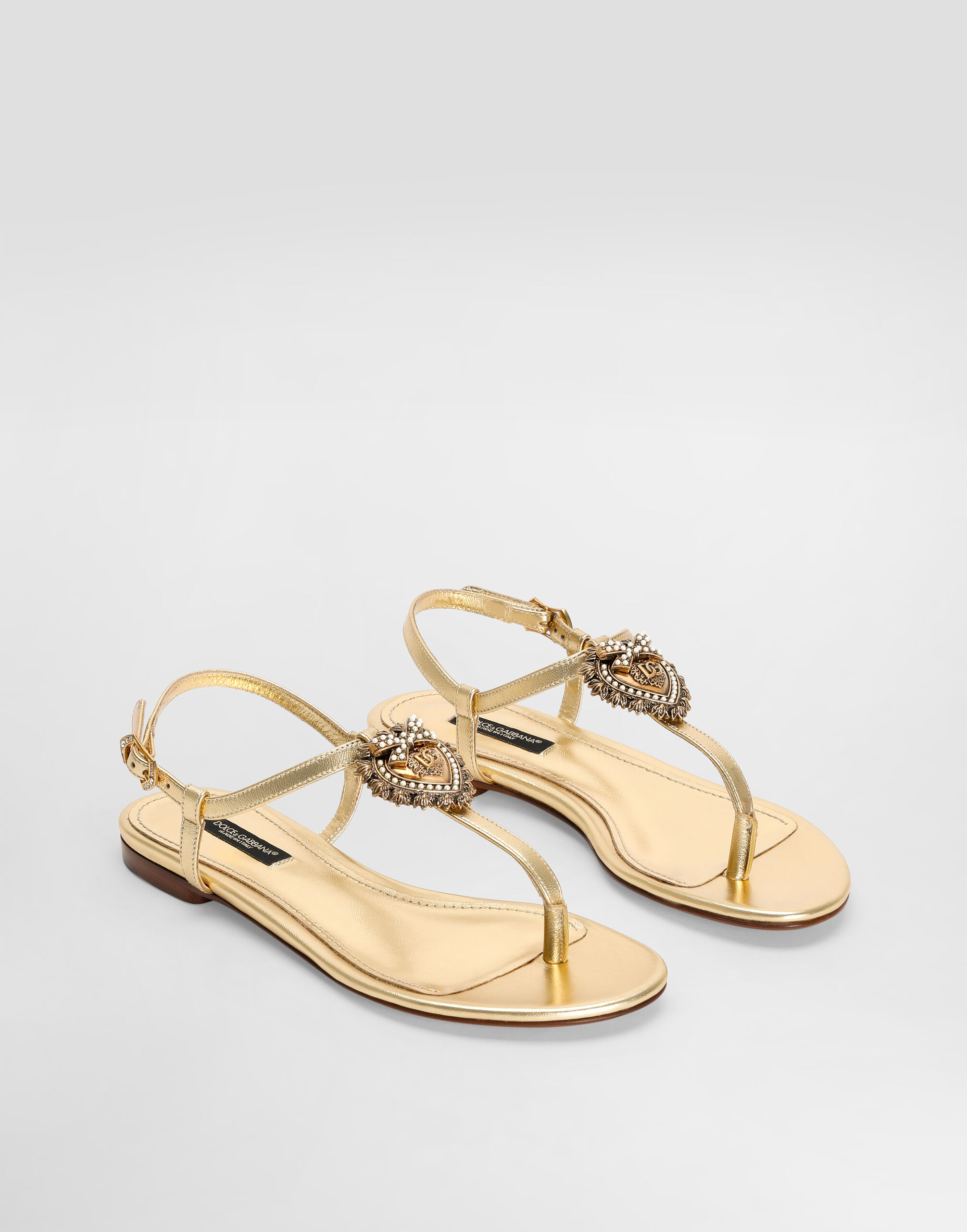Nappa leather Devotion thong sandals in Gold for Women