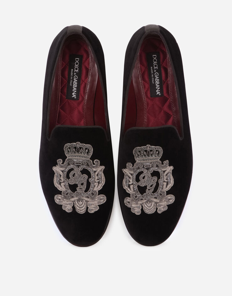 Dolce & Gabbana Slipper de terciopelo con blasón bordado Negro/Plateado A50433AO249