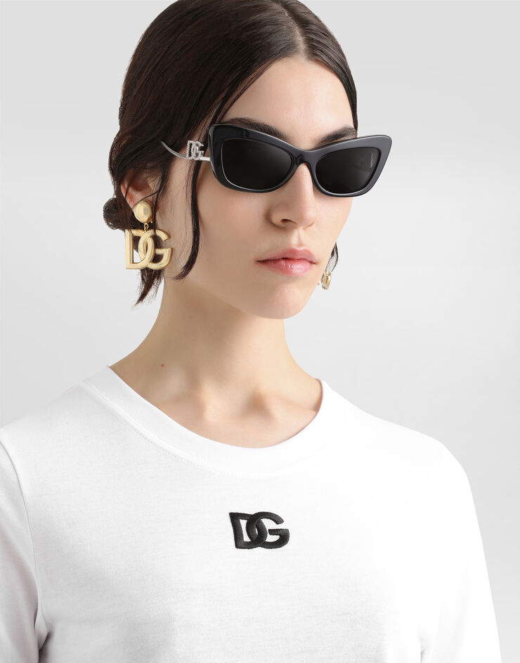 Dolce & Gabbana Camiseta de punto con logotipo DG bordado  White F8N08ZGDCYE