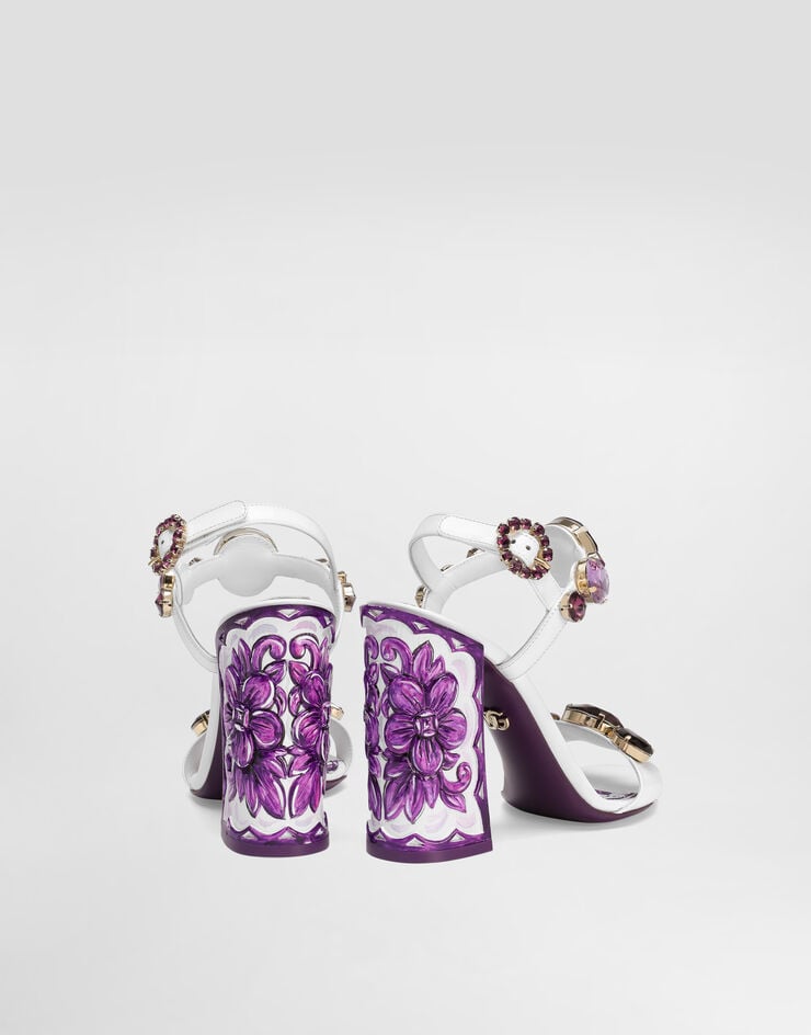 111 Dolce & Gabbana   
