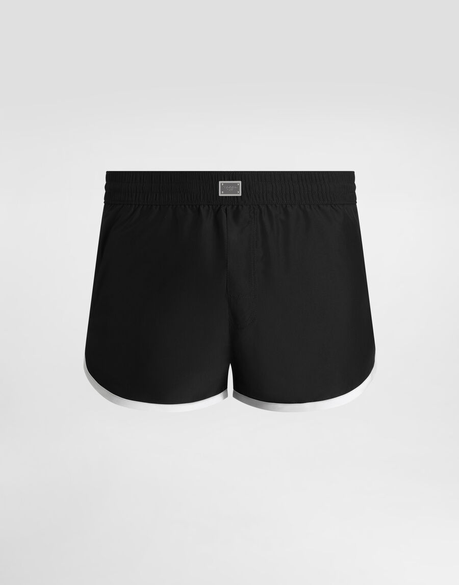 Short swim trunks with tag