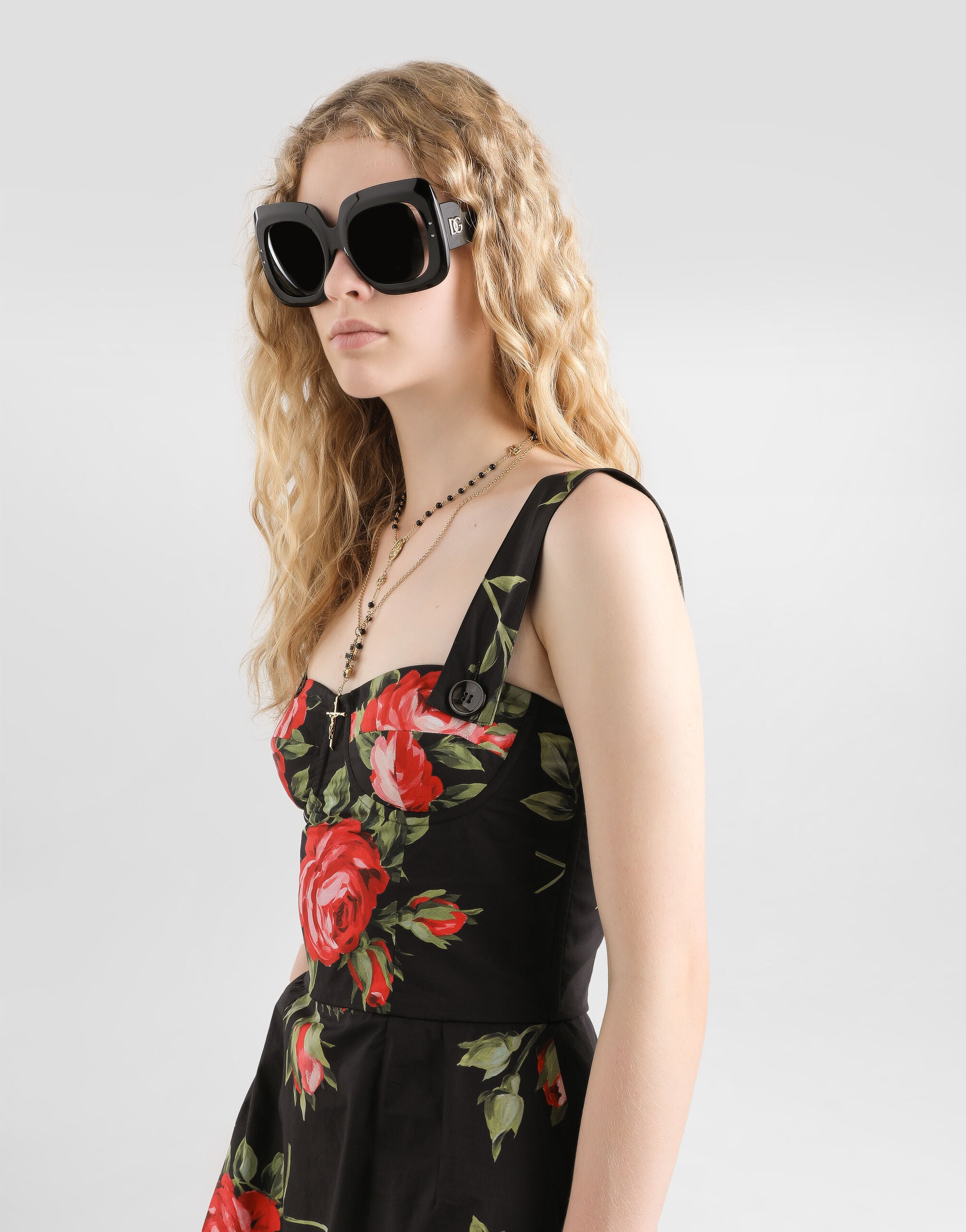 DOLCE&GABBANA カットソー トップス シルク 豪華 薔薇柄 36 Rose bouquet-print cotton top in Multicolor for Women