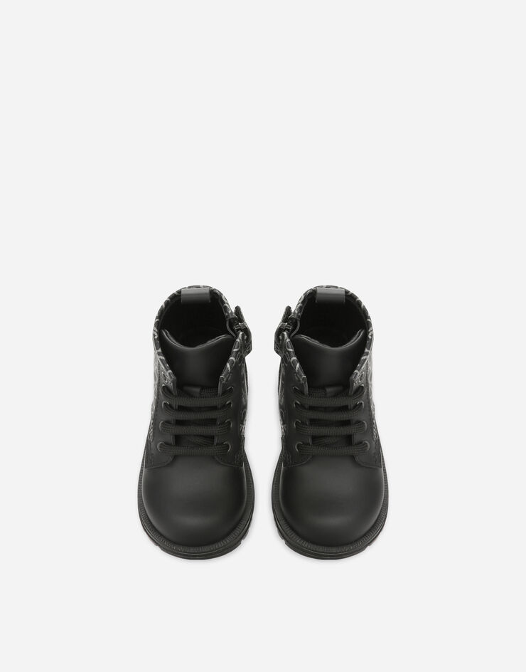 Dolce&Gabbana حذاء بوت برقبة للكاحل من جلد عجل بطبعة أسود DL0071AL555