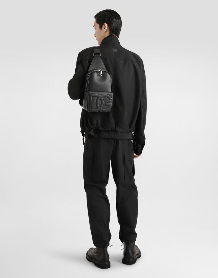 Dolce & Gabbana 태그 장식 하이넥 테크니컬 패브릭 재킷 블랙 G9BISTFUS21