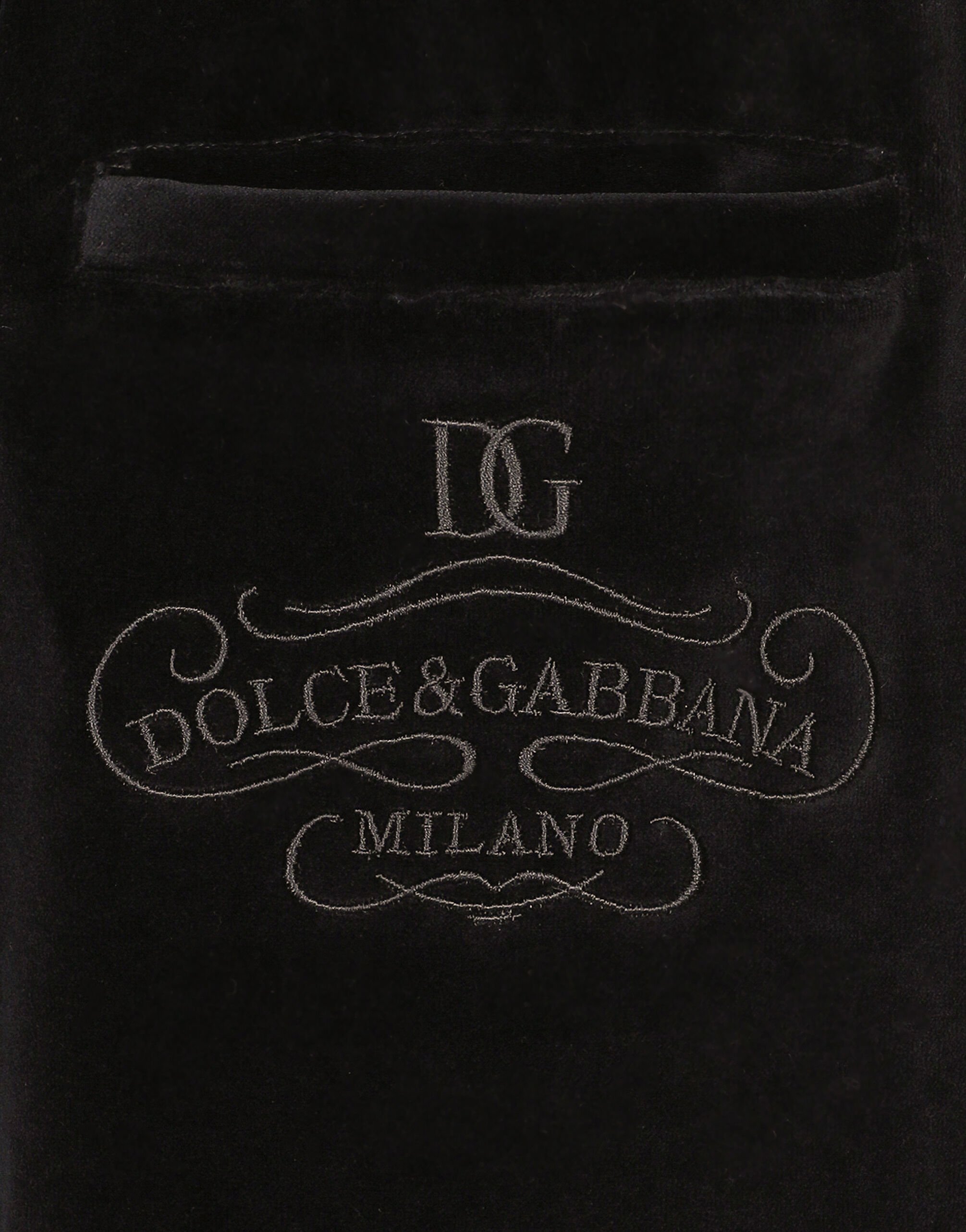 パンツ Dolce & Gabbana Chenille Joggers With All-Over Dg Logo Cotton chenille jogging pants with DG logo in Black for