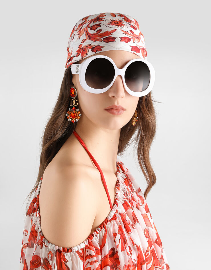 Dolce & Gabbana Clip earrings with rhinestones Dolce & Gabbana Clip earrings with rhinestones Gold WES6M4W1111