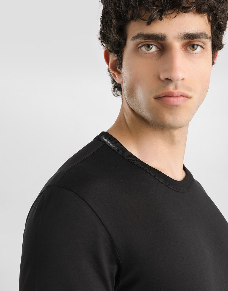 Dolce & Gabbana Cotton t-shirt with heraldic patch Black G8PV1ZG7PJ6