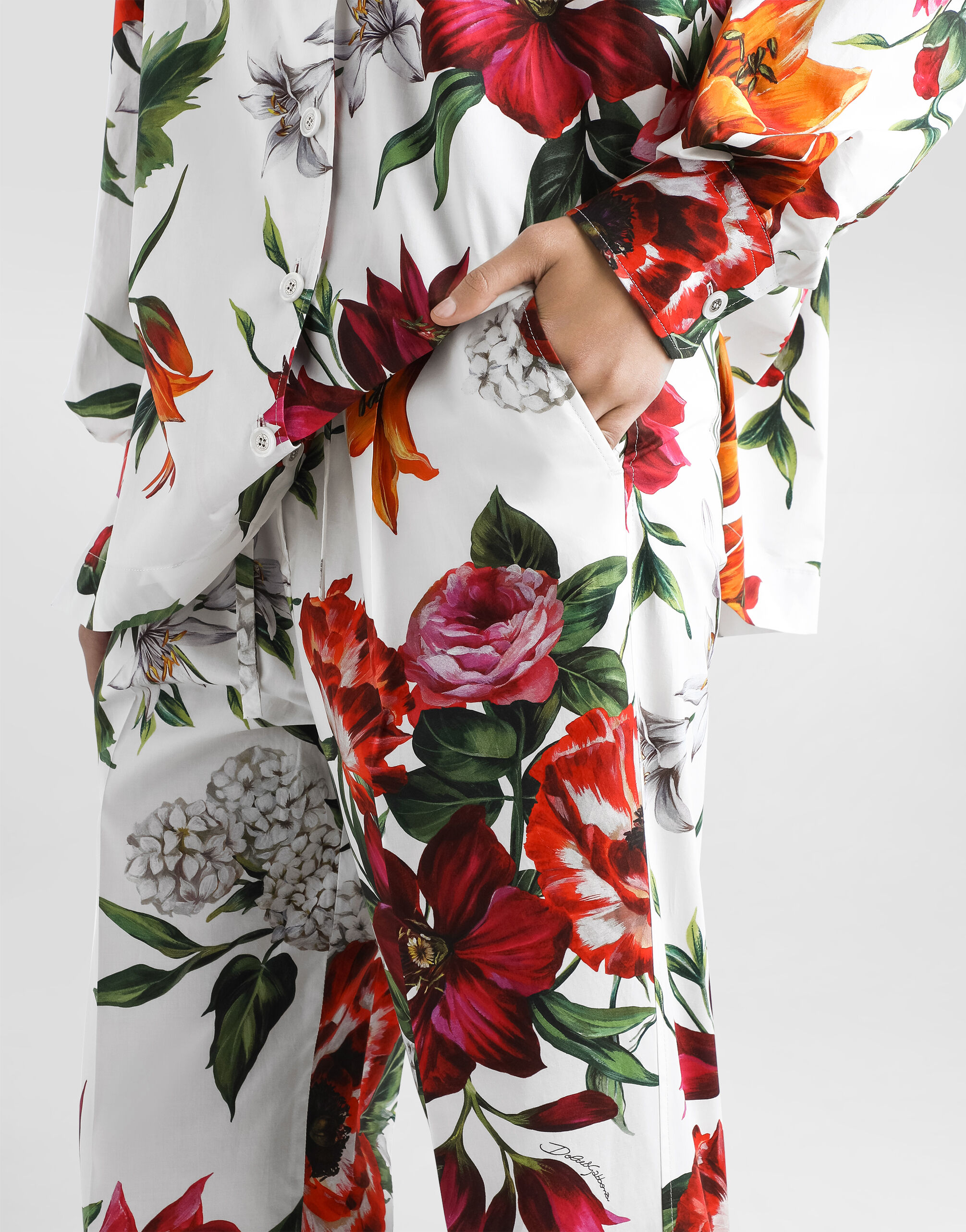 Flower-print poplin trousers in Print for Women