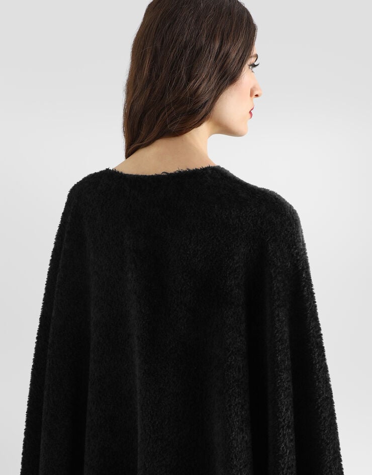 Dolce & Gabbana Wool cape Dolce & Gabbana Wool cape Black F0Y1TTHU2A4