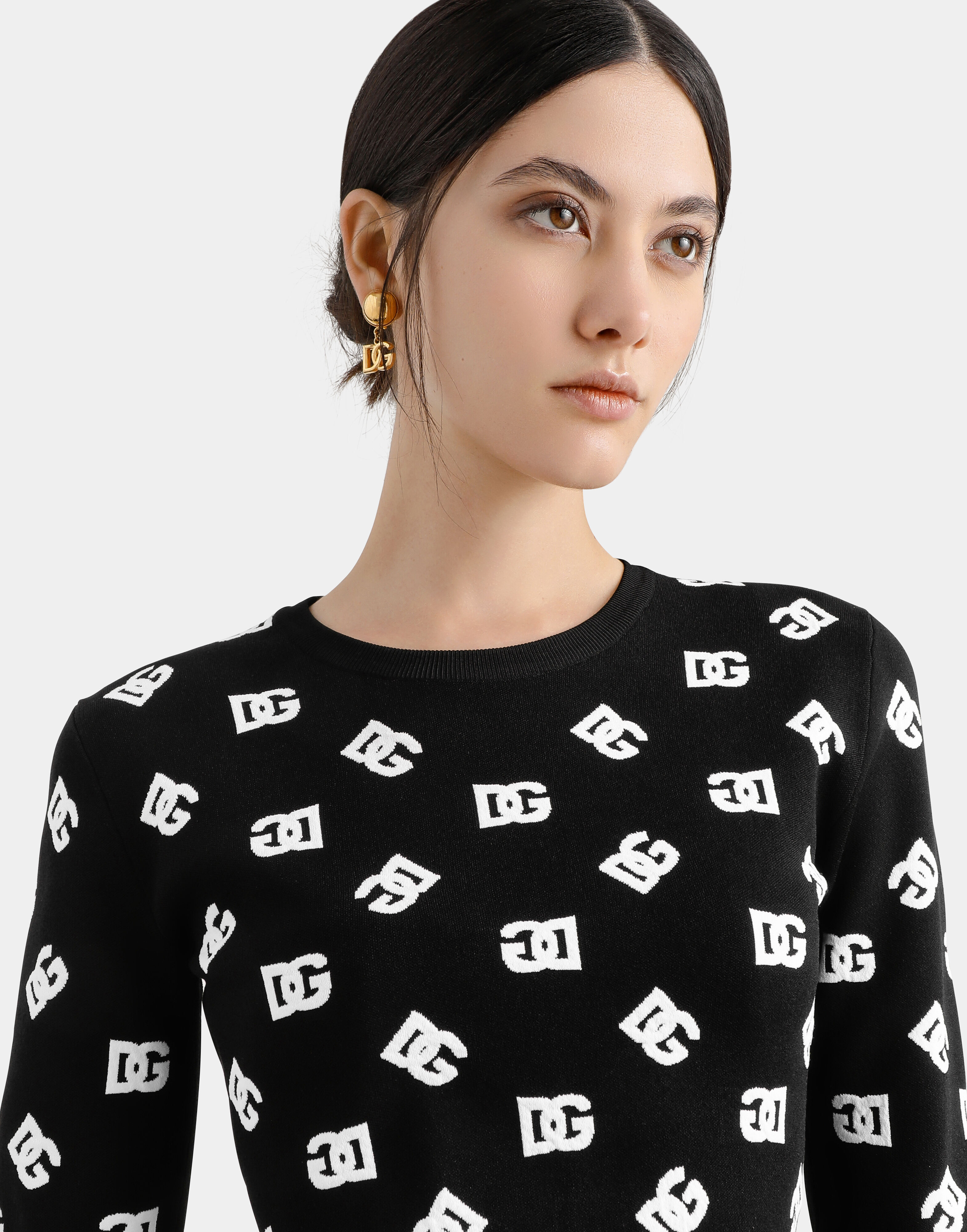 【送料&関税込】Dolce & Gabbana Viscose Logo Jacquard Pe Cropped viscose jacquard sweater with DG logo in Print for