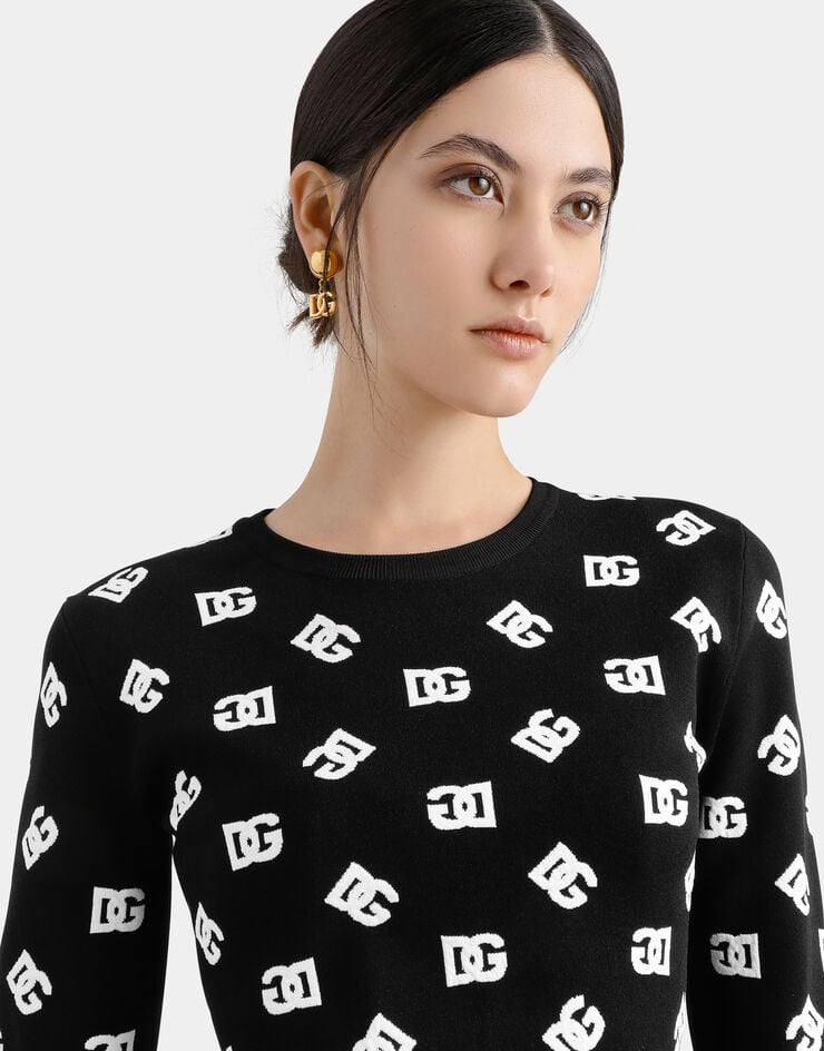 Dolce & Gabbana سترة جاكار فيسكوز قصيرة بشعار DG يضعط FXI12TJAIK3