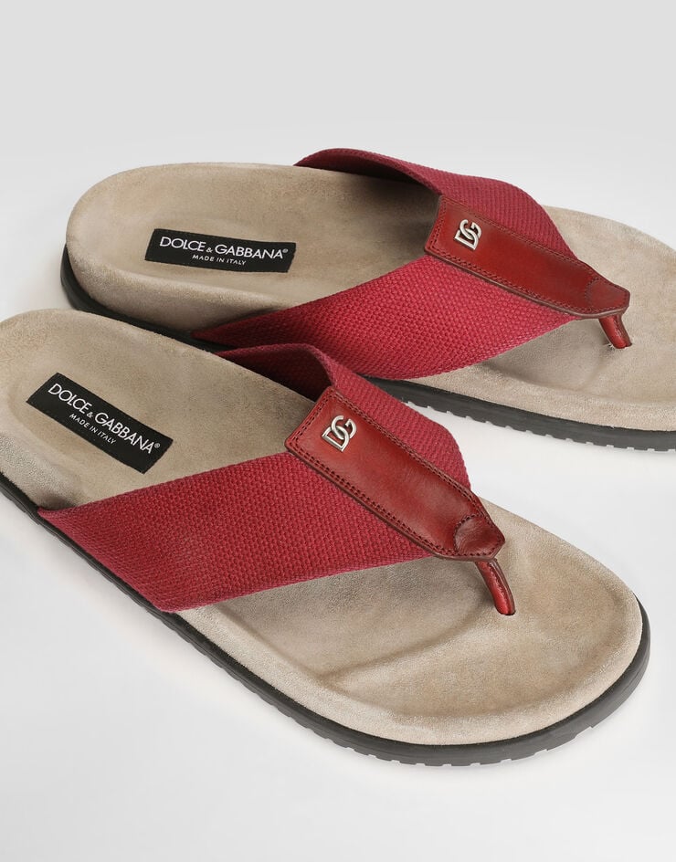 Dolce & Gabbana Logo flip flops Red A80628A0763