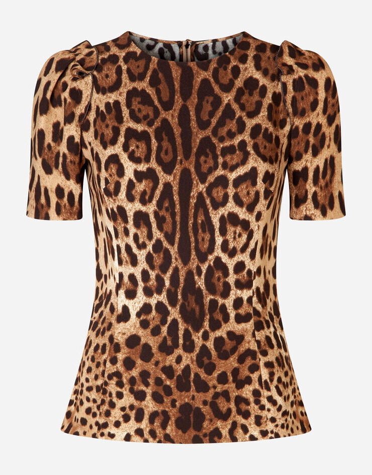 Dolce & Gabbana Kurzarm-shirt aus cady leoprint Mehrfarbig F7ZY1TFSRKI