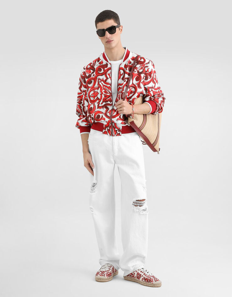 Dolce & Gabbana Cotton t-shirt with logo plate Dolce & Gabbana Cotton t-shirt with logo plate White G8PV1TG7Q1Q