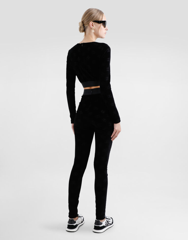 Dolce & Gabbana توب كروب من شينيل قطني بشعار DG جاكار أسود F778LTFJ7DL