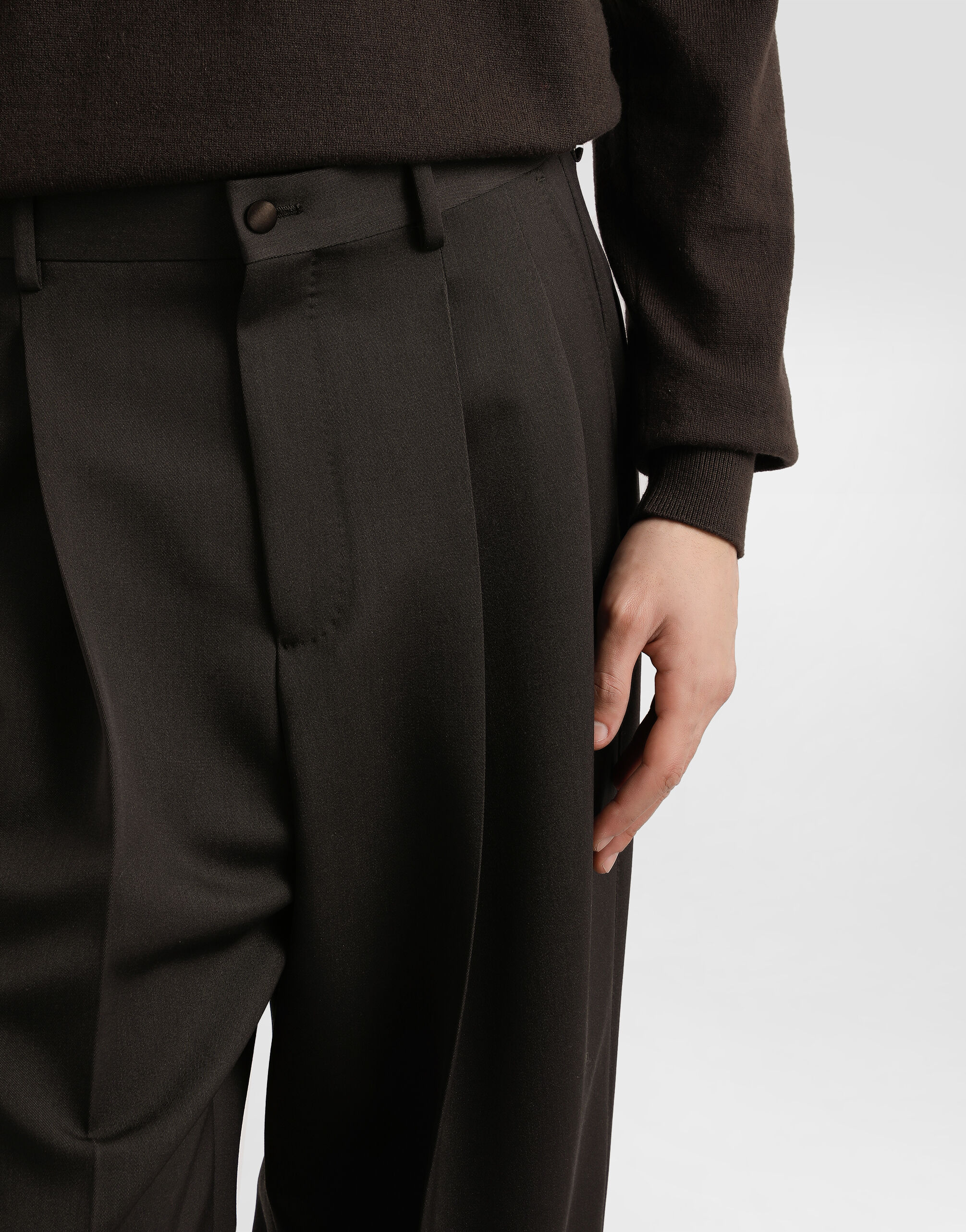 Wool gabardine trousers - thumbnail 9