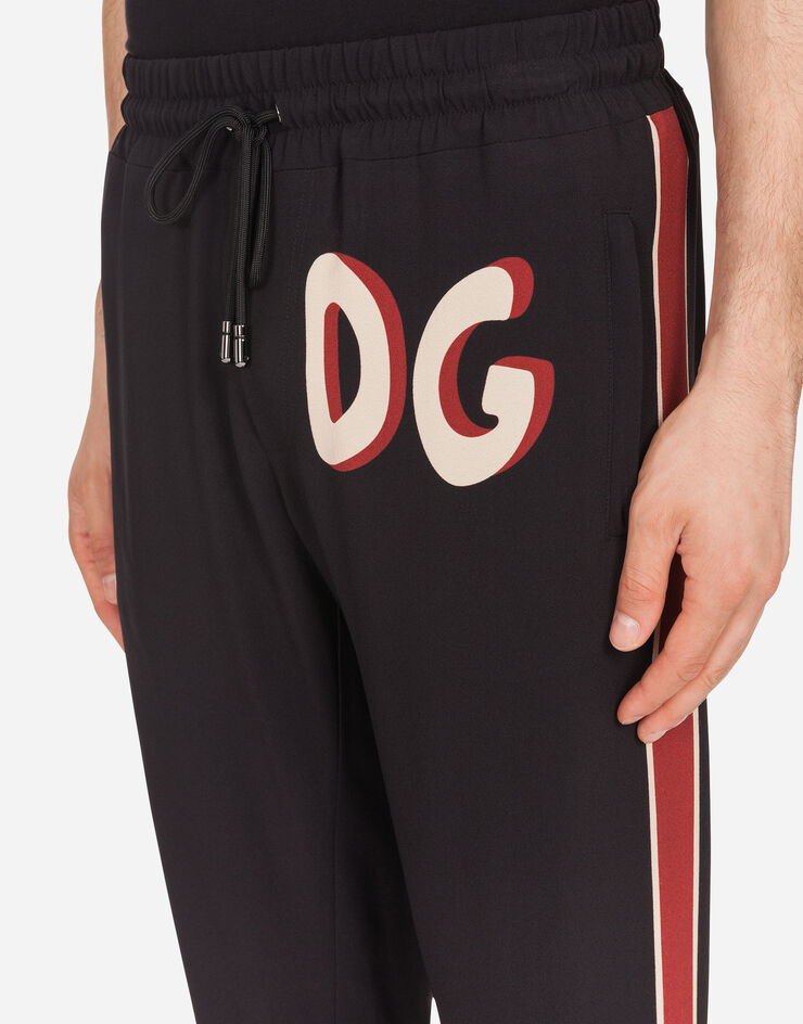 Dolce & Gabbana CADY JOGGING PANTS WITH PIN-UP PRINT Dolce & Gabbana CADY JOGGING PANTS WITH PIN-UP PRINT NERO GW9OATFP8FC