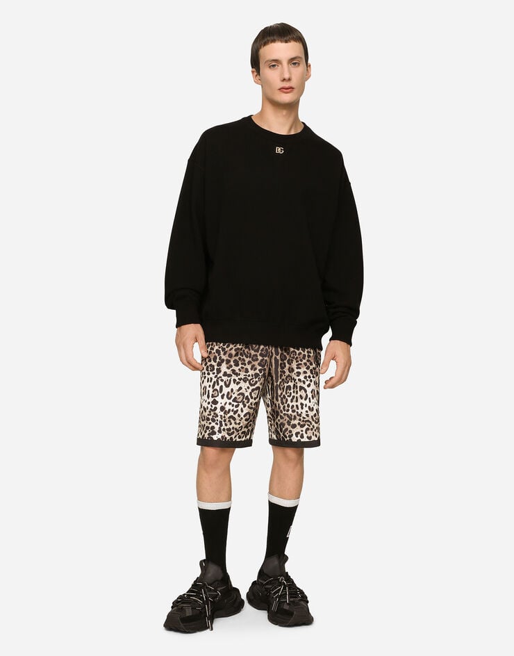 Dolce & Gabbana Jersey de cuello redondo en cachemira con logotipo DG Negro GXK88TJAWK8