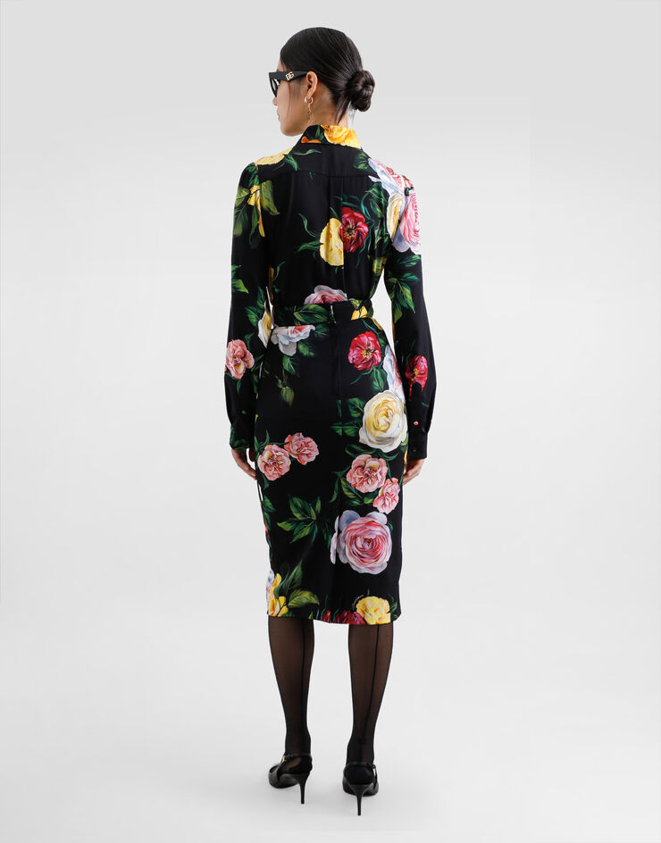 Dolce & Gabbana قميص شارميوز بطول للربلة وطبعة وردة وزهرة الفاوانيا مطبعة F5S48TFSA7B
