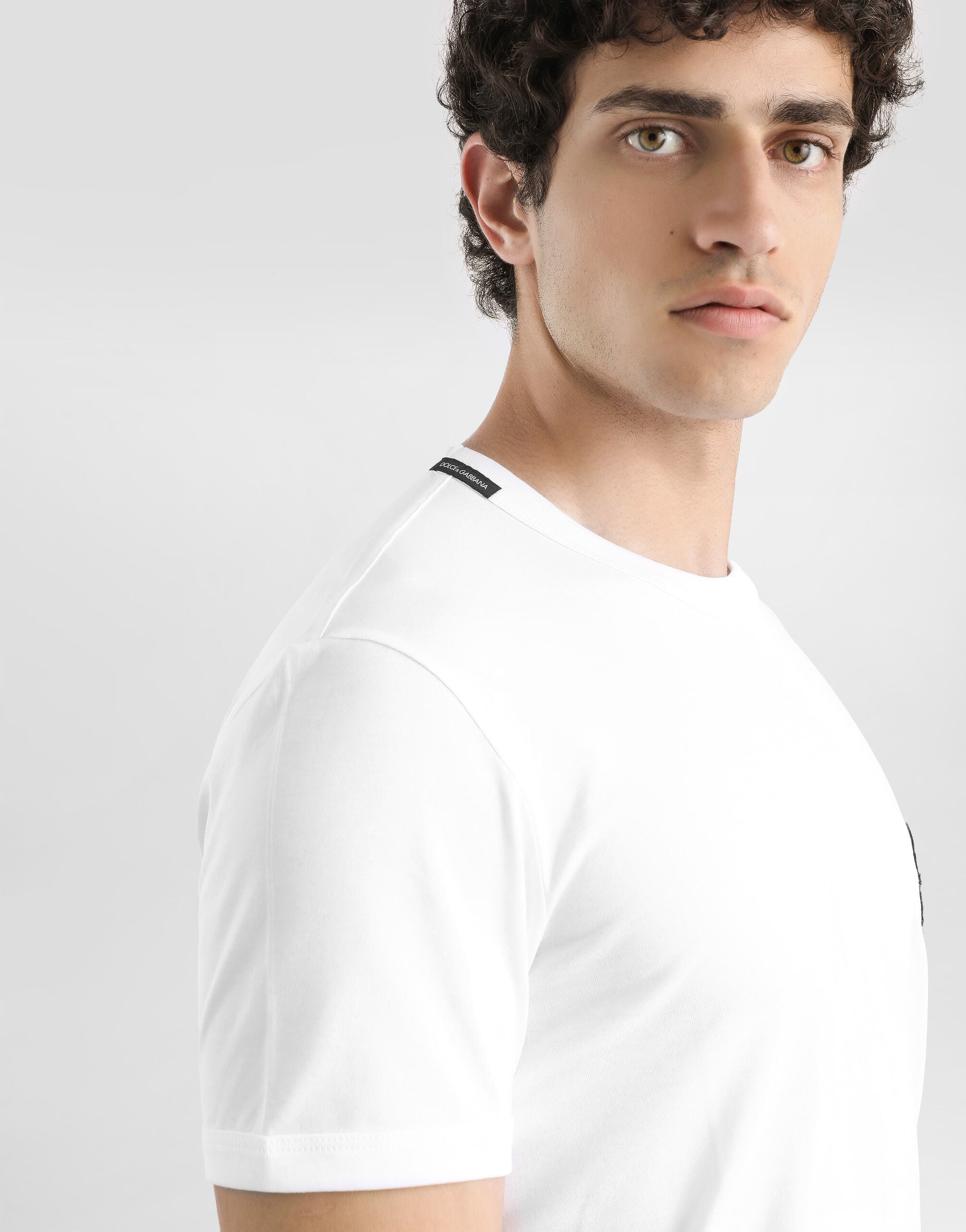 Cotton t-shirt with heraldic patch - thumbnail 10