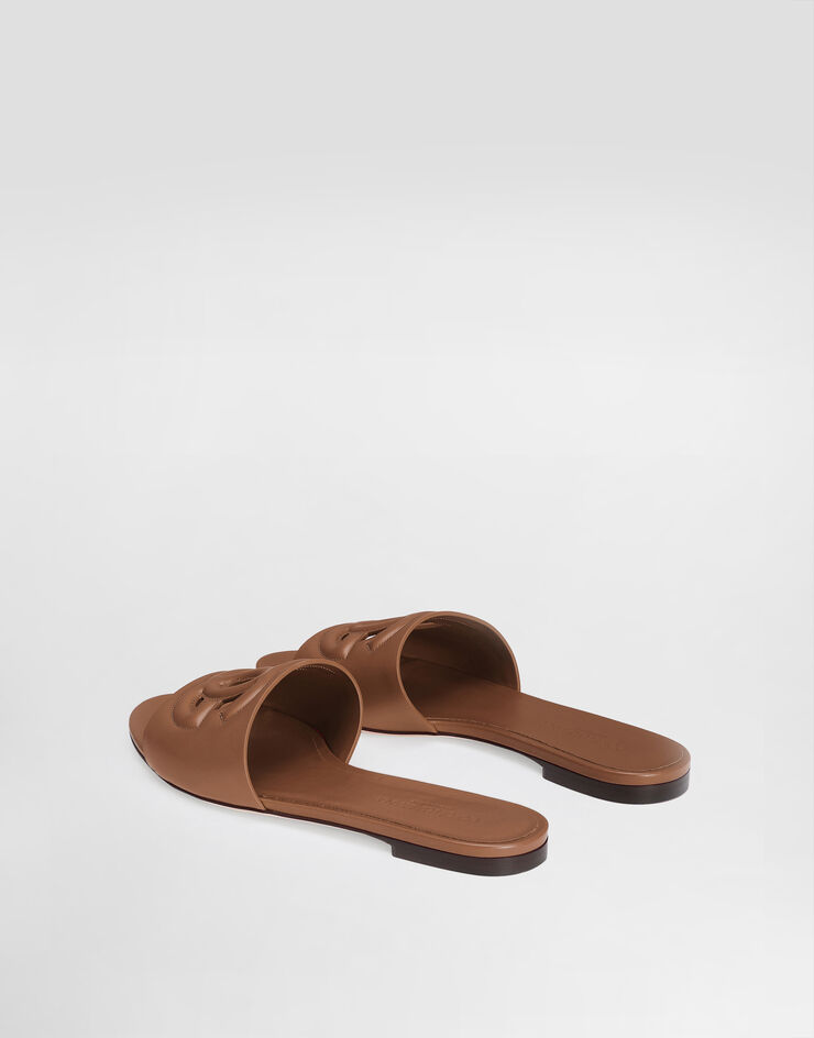 Dolce & Gabbana Chancla en piel de becerro con logotipo DG Marrón CQ0436AY329