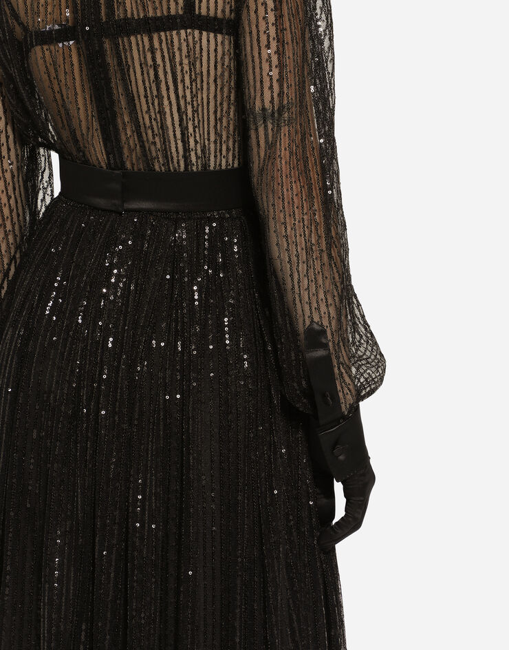 Dolce & Gabbana Longuette-Hemdblusenkleid im Smokingstil aus paillettenbesetztem Tüll Schwarz F6JOKTILMA3