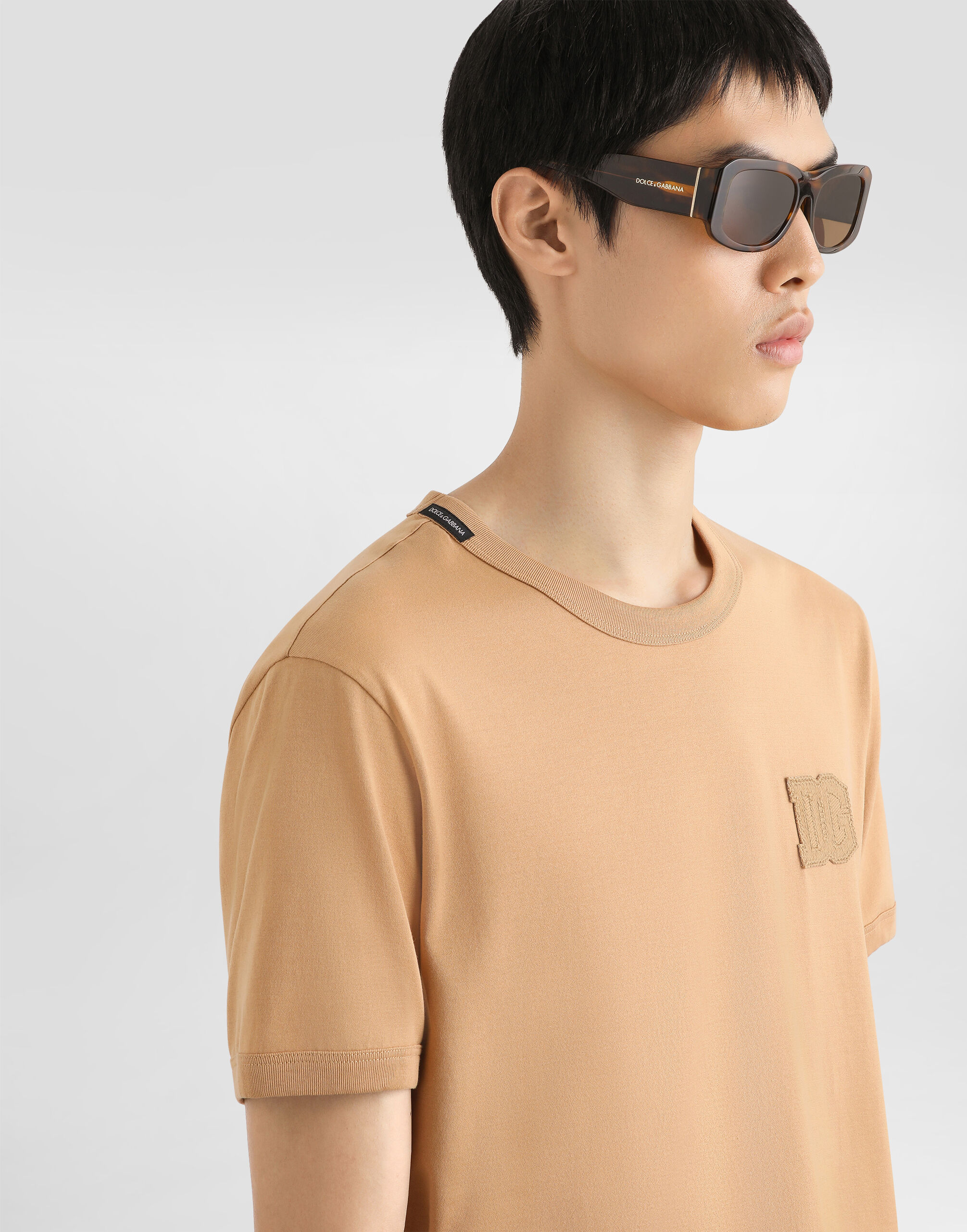 Cotton t-shirt with patch in Beige for Men | Dolce&Gabbana®