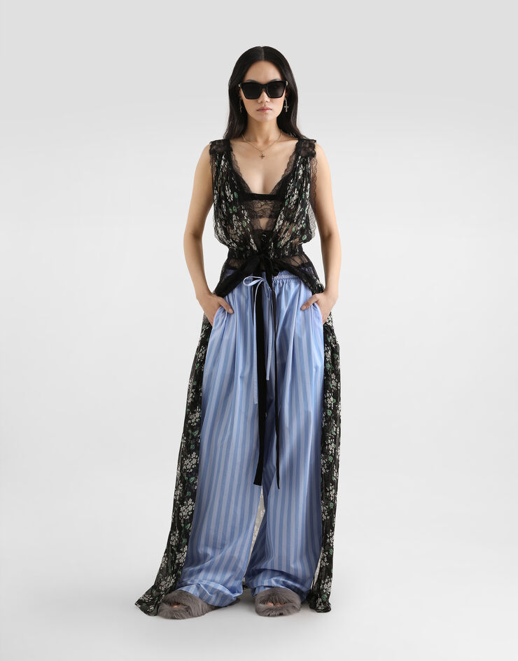 Dolce & Gabbana Geranium bouquets-print chiffon dressing gown Dolce & Gabbana Geranium bouquets-print chiffon dressing gown Multicolor F623HTIS12P