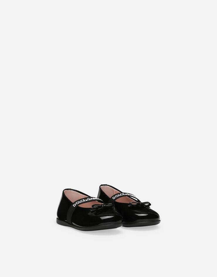 Dolce & Gabbana Bailarina de charol con lazo Negro D20093A4831